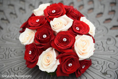 Astonishing indian bridal bouquet Astonishing indian bridal bouquet