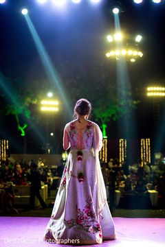 Indian wedding reception sing performance Indian wedding reception sing performance