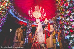 Don't miss this saptapadi ritual scene Don't miss this saptapadi ritual scene