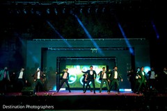 Dazzling dance performance Dazzling dance performance