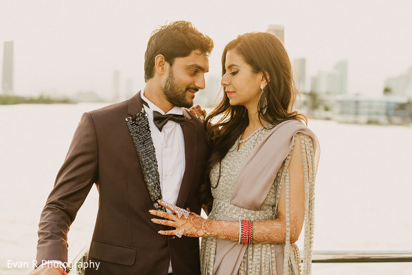 Marvelous outdoor indian wedding photo shoot