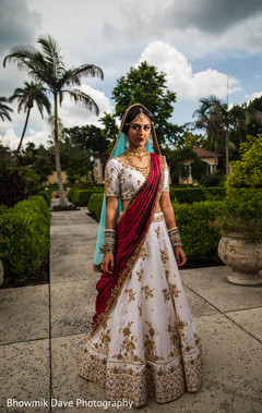 Lovely bridal with lengha fashion. Lovely bridal with lengha fashion.