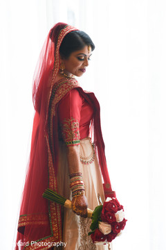 Stunning indian bride lengha Stunning indian bride lengha