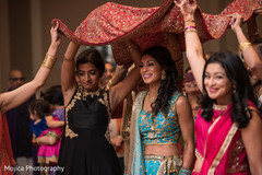 Maharani's entrance to her sangeet celebration. Maharani's entrance to her sangeet celebration.