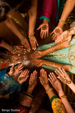 Astonishing mehndi art Astonishing mehndi art