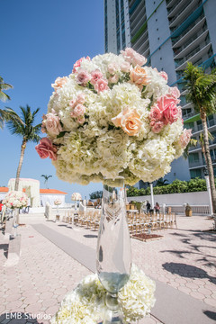 Enchanting Indian wedding ceremony flowers decorations. Enchanting Indian wedding ceremony flowers decorations.