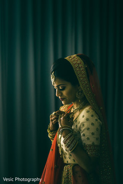 Glamorous indian bride's wedding style Glamorous indian bride's wedding style