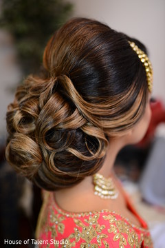 Magnificent indian bridal hairstyle. Magnificent indian bridal hairstyle.