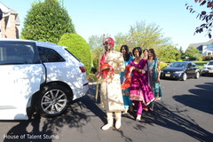 Indian groom on its way to wedding ceremony. Indian groom on its way to wedding ceremony.