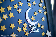 Majestic Indian wedding guest book. Majestic Indian wedding guest book.