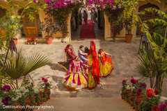 Heartwarming indian bride and groom photography Heartwarming indian bride and groom photography