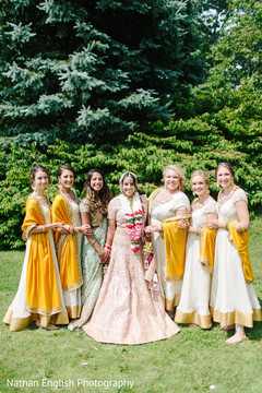 Dazzling indian bride with bridesmaids capture Dazzling indian bride with bridesmaids capture