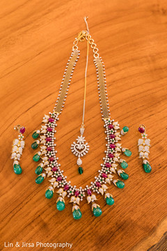 Amazing indian bridal jewelry Amazing indian bridal jewelry