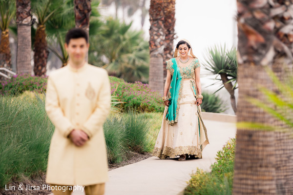 indian wedding gallery,first look photography,indian bride and groom