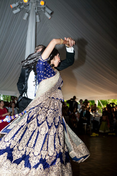 Marvelous Indian bride and groom's reception dance. Marvelous Indian bride and groom's reception dance.