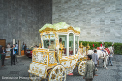 Breathtaking indian wedding carriage Breathtaking indian wedding carriage