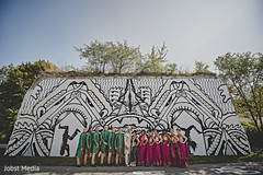 See this dazzling Indian couple's photo session. See this dazzling Indian couple's photo session.