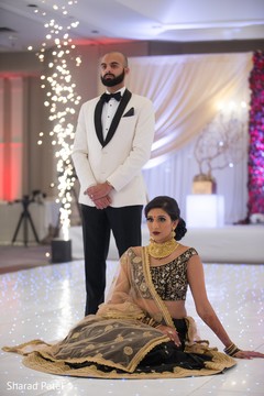 Charming indian couple's wedding reception capture Charming indian couple's wedding reception capture