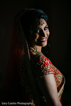Dazzling indian bride photograph. Dazzling indian bride photograph.