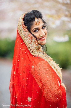 Ravishing Indian bride looking at camera capture. Ravishing Indian bride looking at camera capture.