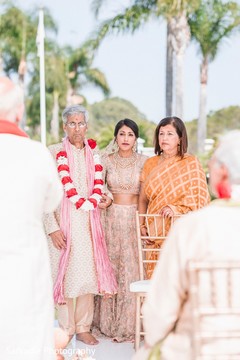Maharani's entrance to wedding ceremony. Maharani's entrance to wedding ceremony.