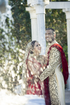 Maharani tenderly looking at her future husband Maharani tenderly looking at her future husband