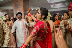 Dancing indian bride Dancing indian bride