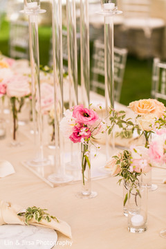 Details of the center pieces ready for the guests Details of the center pieces ready for the guests