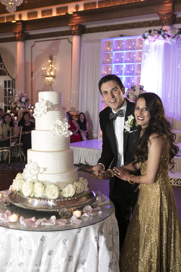 indian wedding,reception,maharani,guests