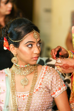 Stunning maharani wearing the traditional tikka Stunning maharani wearing the traditional tikka