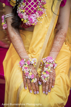 Colorful indian bride flower jewelry Colorful indian bride flower jewelry