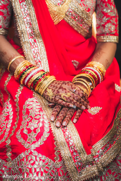 Detail of the beautiful sari,jewelry and mehndi designs on the maharani Detail of the beautiful sari,jewelry and mehndi designs on the maharani