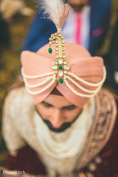 Beautiful indian groom's accessories Beautiful indian groom's accessories