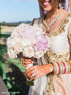 Romantic indian bride bouquet Romantic indian bride bouquet