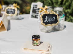Detail of the guest table of favors and tips at the Indian wedding