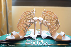 Stunning Indian bridal shoes. Stunning Indian bridal shoes.