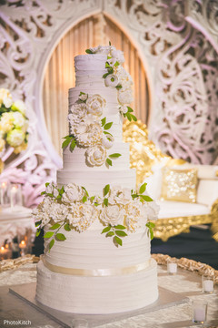 Magnificent indian wedding tier cake Magnificent indian wedding tier cake