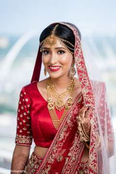 Beautiful Indian bride portrait wearing the sari Beautiful Indian bride portrait wearing the sari