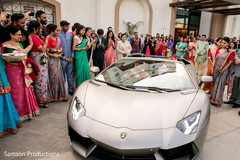 Joyful guests cheer for the Indian newlyweds Joyful guests cheer for the Indian newlyweds