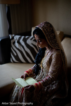 Amazing capture of the maharani prior the ceremony Amazing capture of the maharani prior the ceremony
