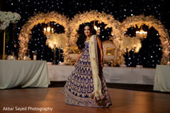 Stunning maharani posing for pictures at the reception Stunning maharani posing for pictures at the reception