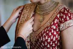 Beautiful details of the bridal jewelry and the sari on the maharani Beautiful details of the bridal jewelry and the sari on the maharani