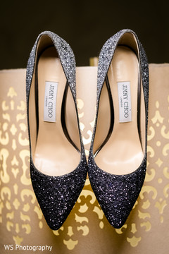 Black glittered Indian bridal wedding reception shoes. Black glittered Indian bridal wedding reception shoes.