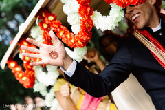 Small mehndi design on the Raja's hand Small mehndi design on the Raja's hand