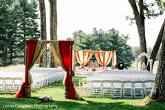 Overview of the Indian wedding stage design Overview of the Indian wedding stage design