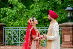 Indian groom admiring maharani Indian groom admiring maharani