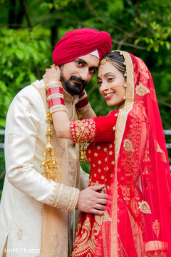 Enchanting indian lovebirds outdoor photo shoot Enchanting indian lovebirds outdoor photo shoot