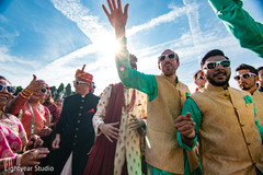 Groomsmen cheering the baraat Groomsmen cheering the baraat