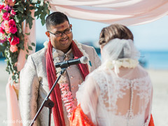 Phenomenal Indian couple at ceremony capture. Phenomenal Indian couple at ceremony capture.