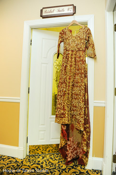 Stunning Indian bride's wedding ceremony lengha. Stunning Indian bride's wedding ceremony lengha.